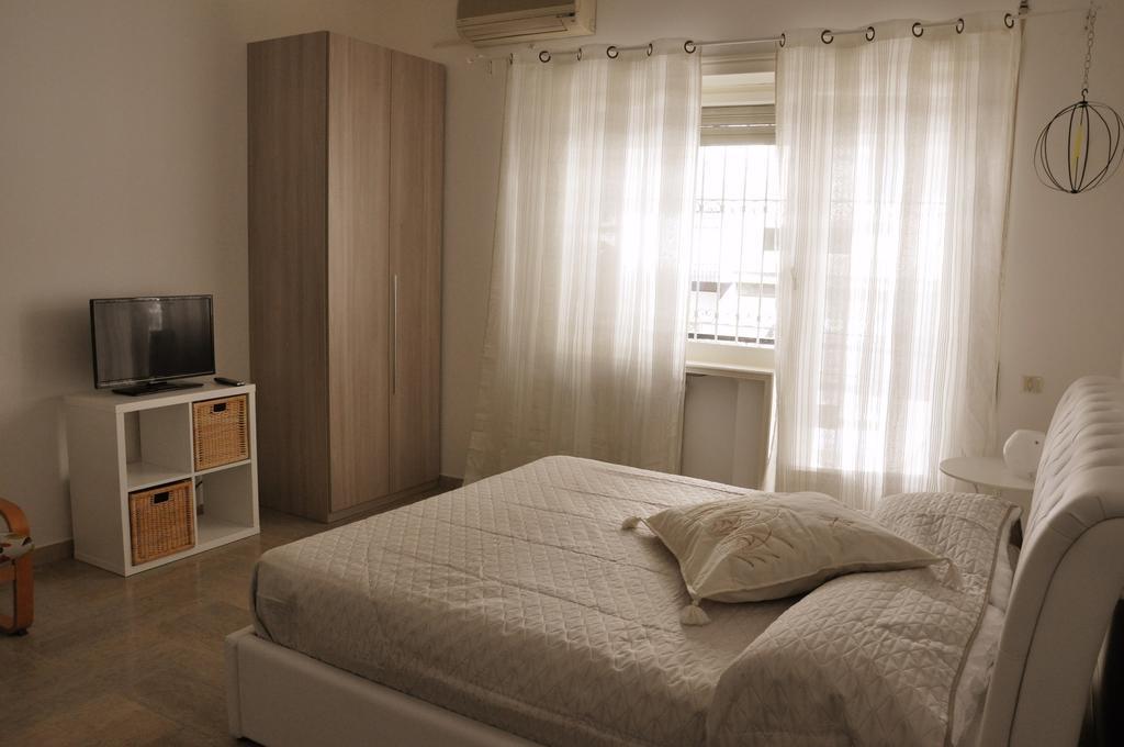 Big Home In Vatican ローマ 部屋 写真