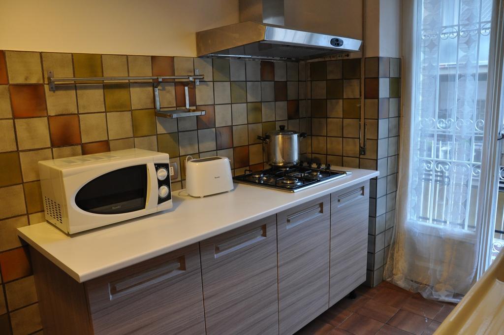 Big Home In Vatican ローマ 部屋 写真